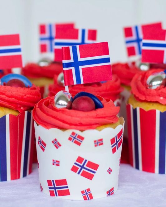 Hovedbilde Flagg Norske med Trepinne 10 stk