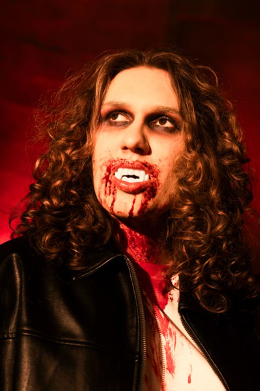 Vampyrtenner Hvit